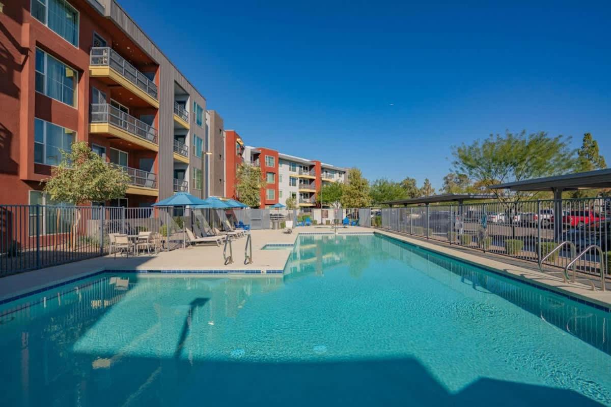Elegant 1bd - Balcony, Pool, Gym, W-d - Sleeps 4 Appartamento Tempe